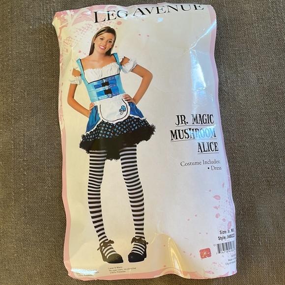 Leg Avenue,Jr. M/L costume - Picture 7 of 7